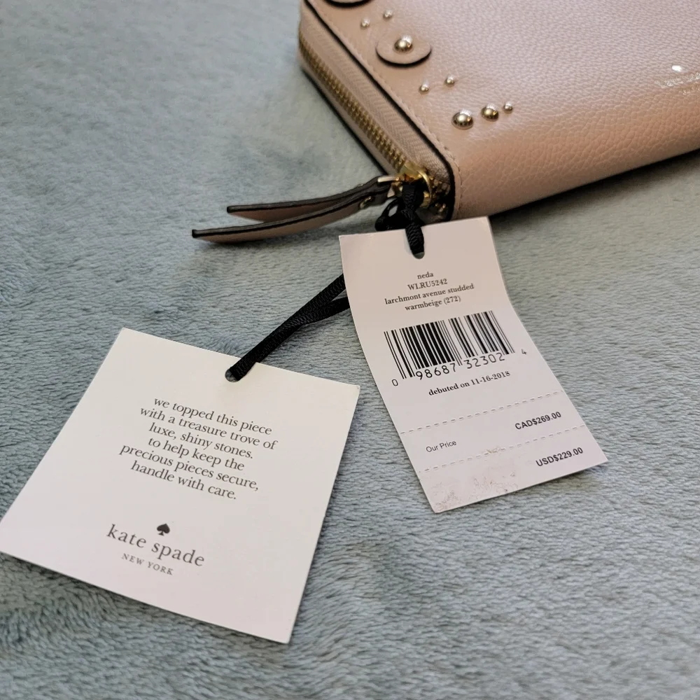 Kate Spade NWT Warm Beige Pebbled Leather Large Neda Studded Zip Wallet NWT